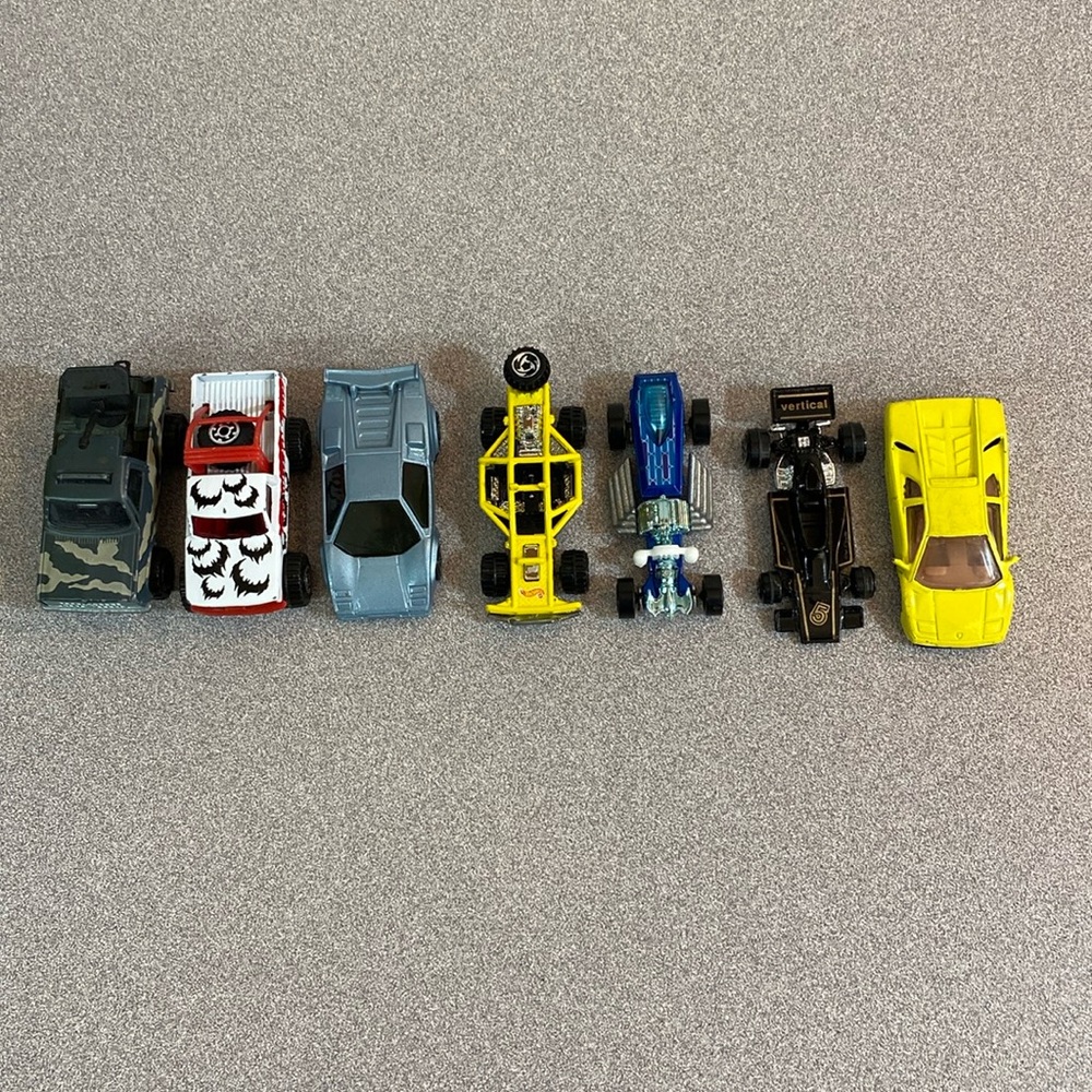 Vintage - Matchbox, Hot wheels, Majorette, Yatming and Maisto cars.